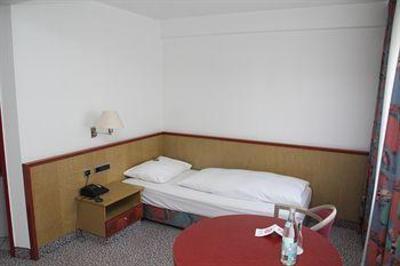 фото отеля Comfor Hotel in der Blaubeurer Strasse