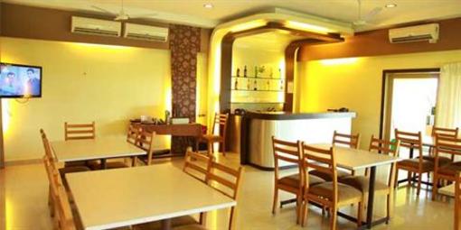 фото отеля Panoramic Sea Resort Alleppey