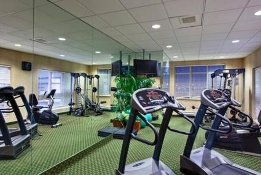 фото отеля Holiday Inn Express & Suites Milton