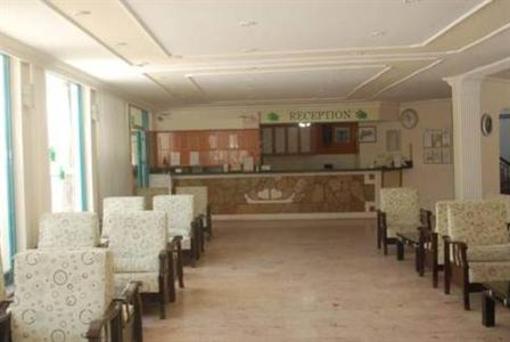 фото отеля Cinar Garden Apart Hotel