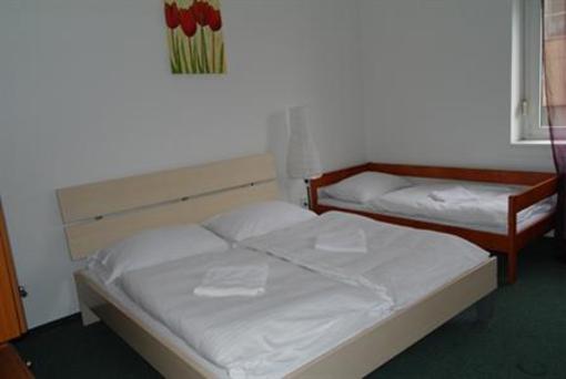 фото отеля Hostel Petit Bratislava