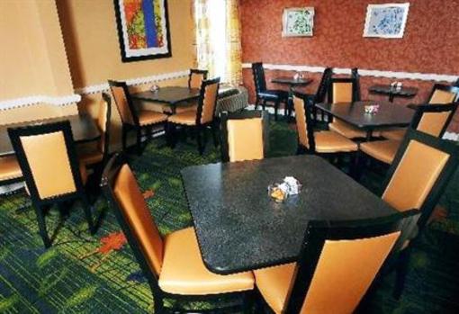 фото отеля Fairfield Inn Pittsburgh Cranberry Township