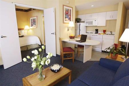 фото отеля Hampton Inn Mooresville