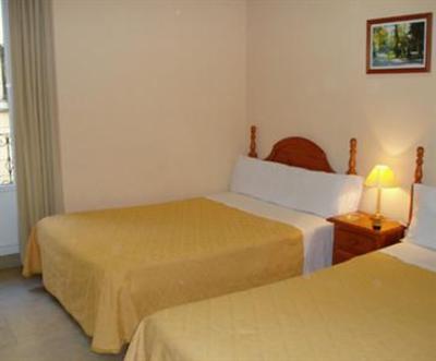 фото отеля Hostal Parajas Madrid