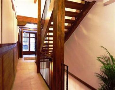 фото отеля Apartamentos Madrid Huertas