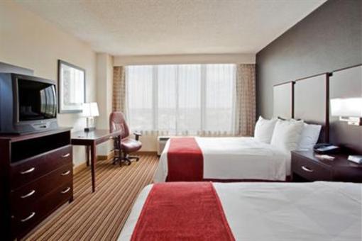 фото отеля Norfolk Plaza Hotel Downtown