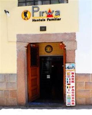 фото отеля Pirwa Backpackers Familiar