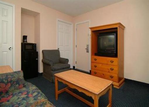 фото отеля Comfort Suites at the University