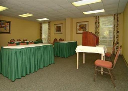 фото отеля Comfort Suites at the University