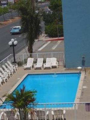 фото отеля Coastal Palms Inn and Suites