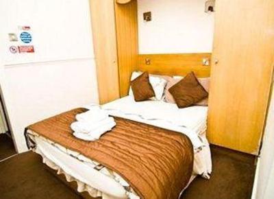 фото отеля Skylark Guest House London