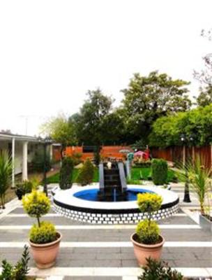 фото отеля Skylark Guest House London