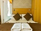 фото отеля Skylark Guest House London