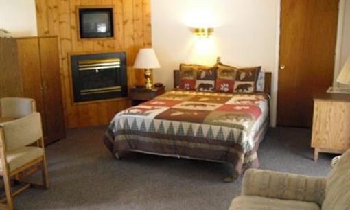 фото отеля Riverview Pines Cabins Estes Park