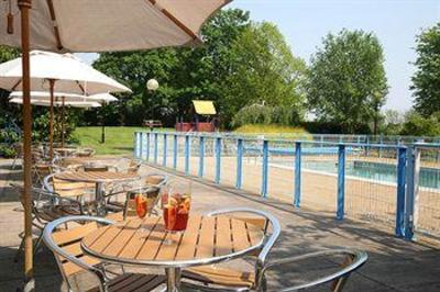 фото отеля Novotel Hotel East Midlands Long Eaton