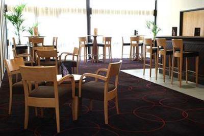 фото отеля Novotel Hotel East Midlands Long Eaton