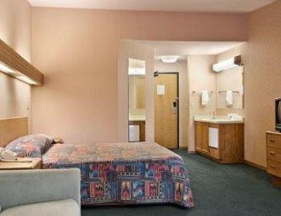 фото отеля Indianapolis Days Inn & Suites Castleton