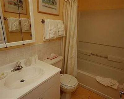 фото отеля Tradewinds Resort Bradenton Beach
