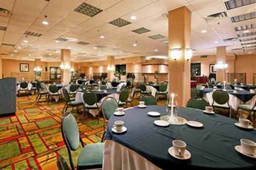 фото отеля Holiday Inn Huntsville Downtown