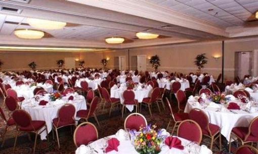 фото отеля Holiday Inn Huntsville Downtown
