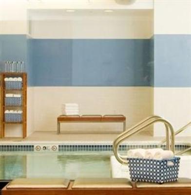 фото отеля Four Points by Sheraton Bangor Airport