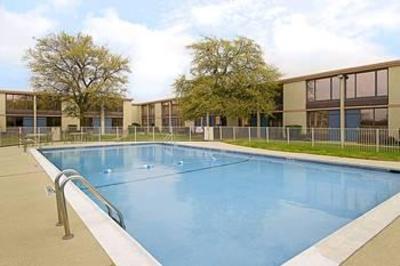 фото отеля Hotel Suites of America Extended Stay Hotel