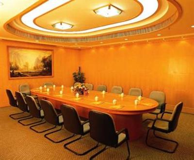 фото отеля Gladden Hotel Liaobu Dongguan