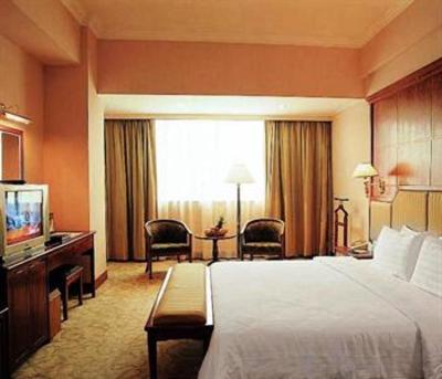 фото отеля Gladden Hotel Liaobu Dongguan