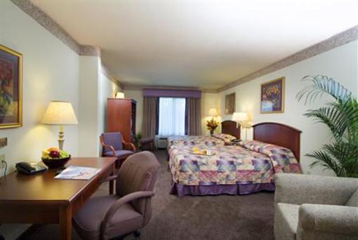 фото отеля BEST WESTERN PLUS Coyote Point Inn