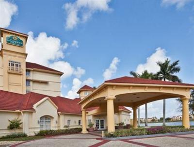 фото отеля La Quinta Inn & Suites Ft. Lauderdale Airport