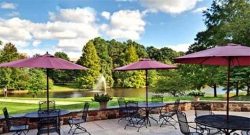 фото отеля Wyndham Princeton Forrestal Hotel and Conference Center