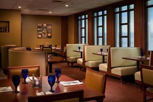 фото отеля Crowne Plaza Hotel Cincinnati North