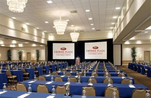 фото отеля Crowne Plaza Hotel Cincinnati North