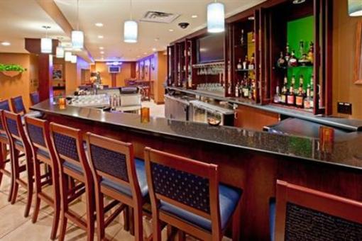 фото отеля Crowne Plaza Hotel Cincinnati North