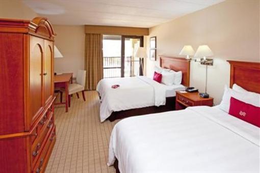 фото отеля Crowne Plaza Hotel Cincinnati North