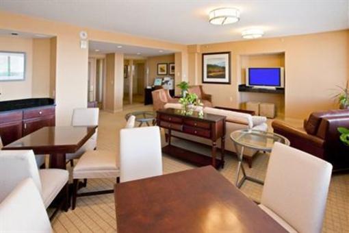 фото отеля Crowne Plaza Hotel Cincinnati North