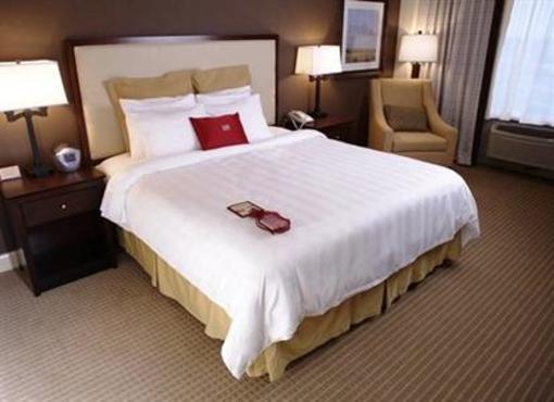 фото отеля Crowne Plaza Hotel Cincinnati North