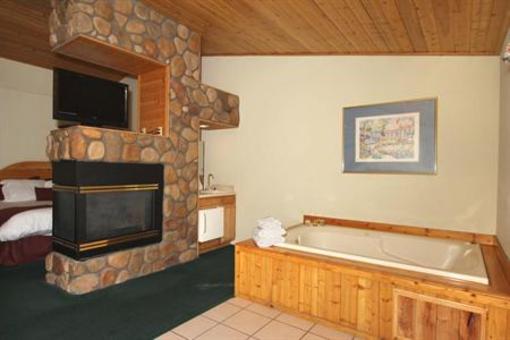 фото отеля Majestic Mountain Inn