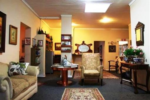 фото отеля 33 on First Guest House