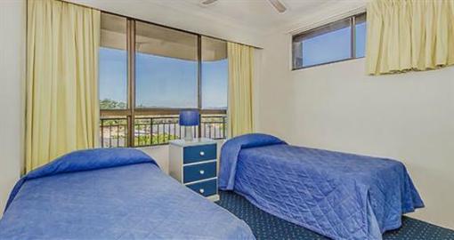 фото отеля Princess Palm On The Beach Apartments Gold Coast