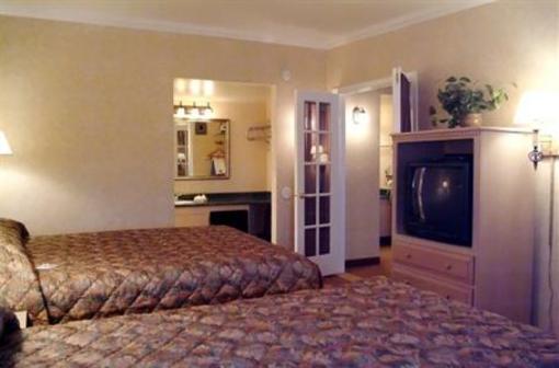 фото отеля The Buena Park Hotel & Suites