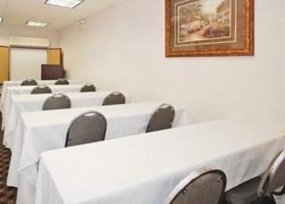фото отеля Comfort Suites Knoxville