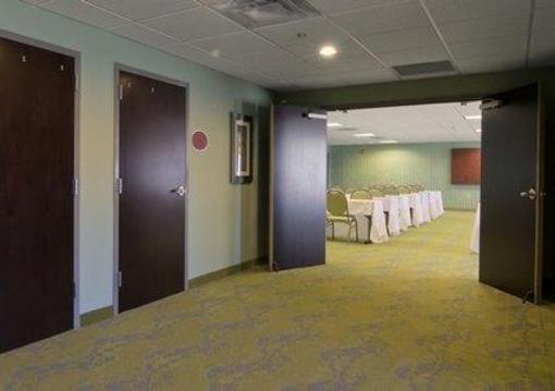 фото отеля Comfort Suites Knoxville