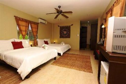 фото отеля Lanta Castaway Beach Resort
