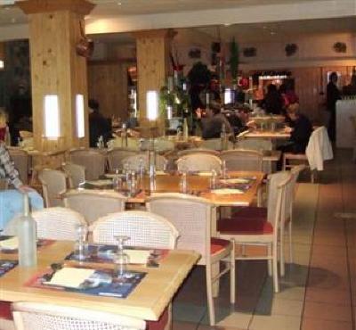 фото отеля Belambra VVF Village Club Le Chambourget Hotel Super Besse