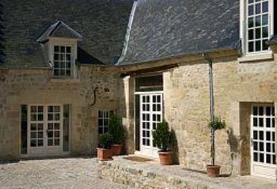 фото отеля Les Relais Heritage Apartments Droizy