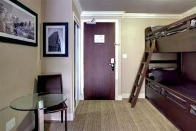 фото отеля Sandman Hotel & Suites Calgary South