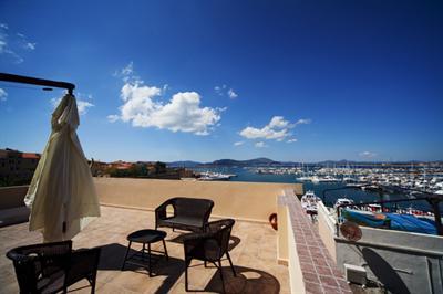 фото отеля La Terrazza Sul Porto