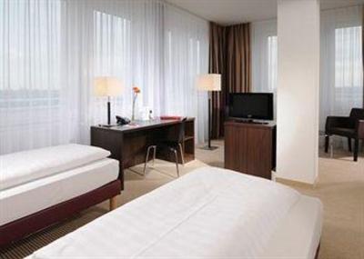 фото отеля Azimut Hotel Muenchen City Ost