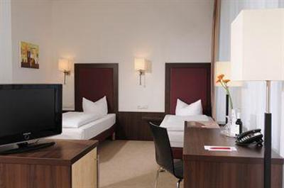 фото отеля Azimut Hotel Muenchen City Ost